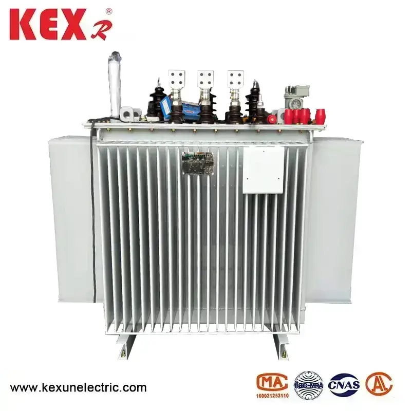 Transformer minyak sing dicelupake